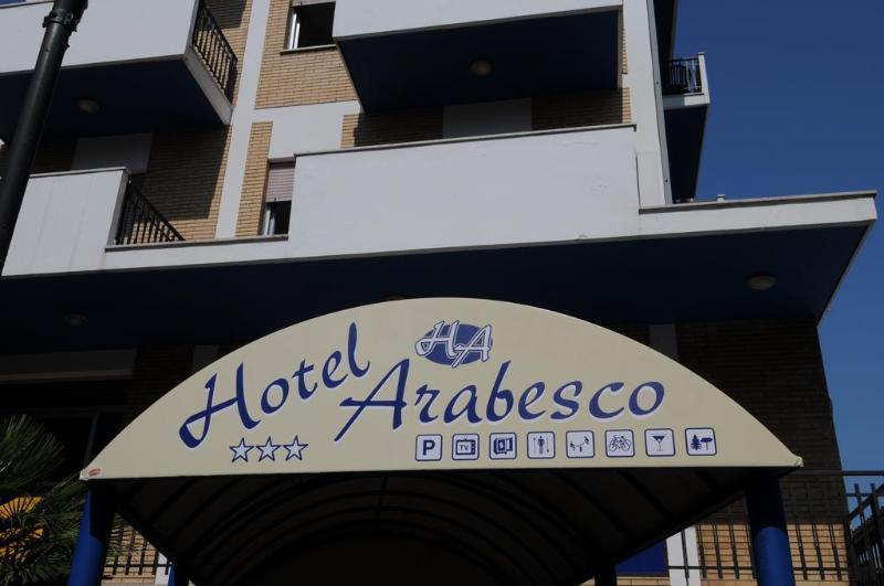 Hotel Arabesco ريميني المظهر الخارجي الصورة