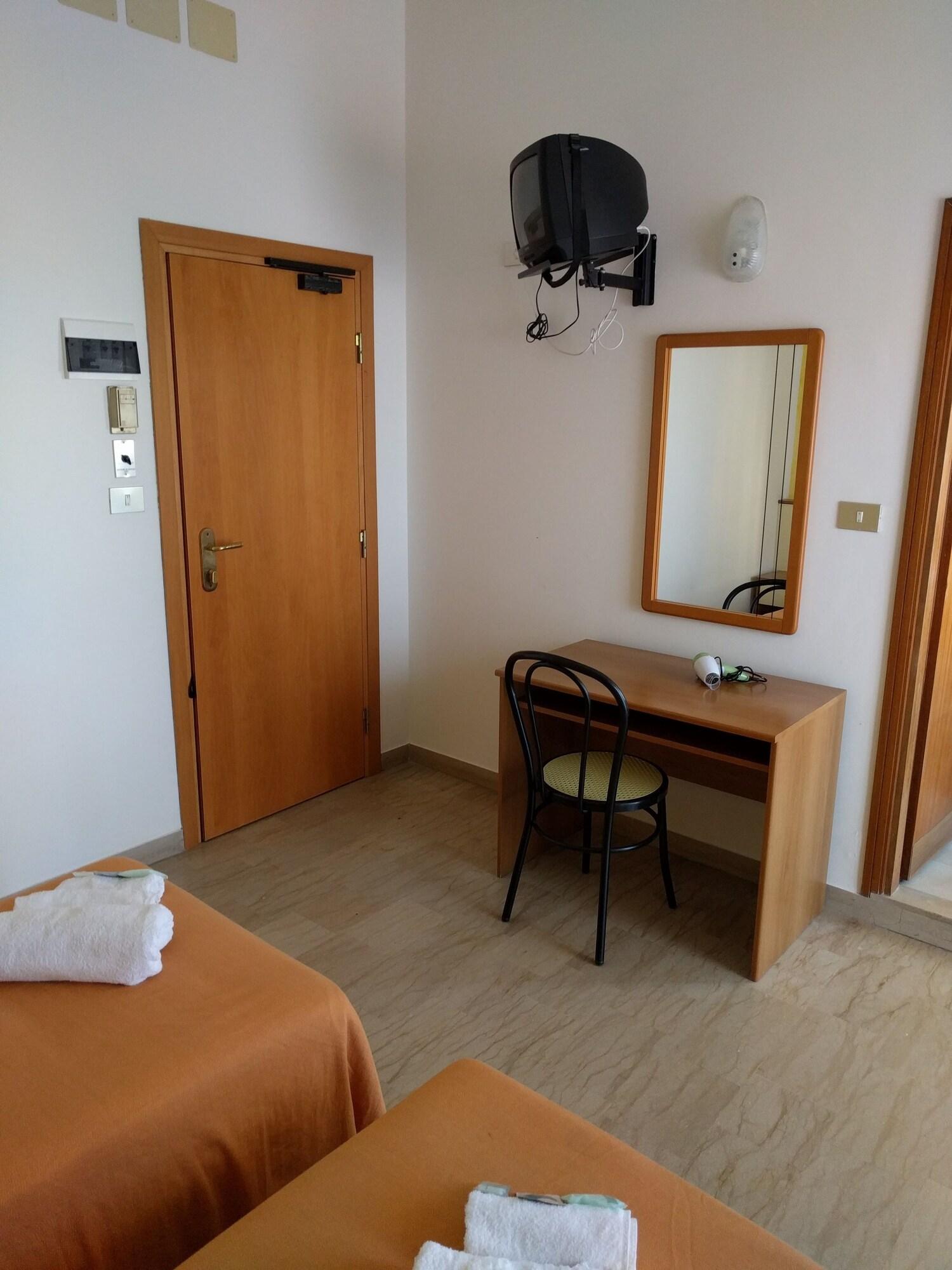 Hotel Arabesco ريميني المظهر الخارجي الصورة