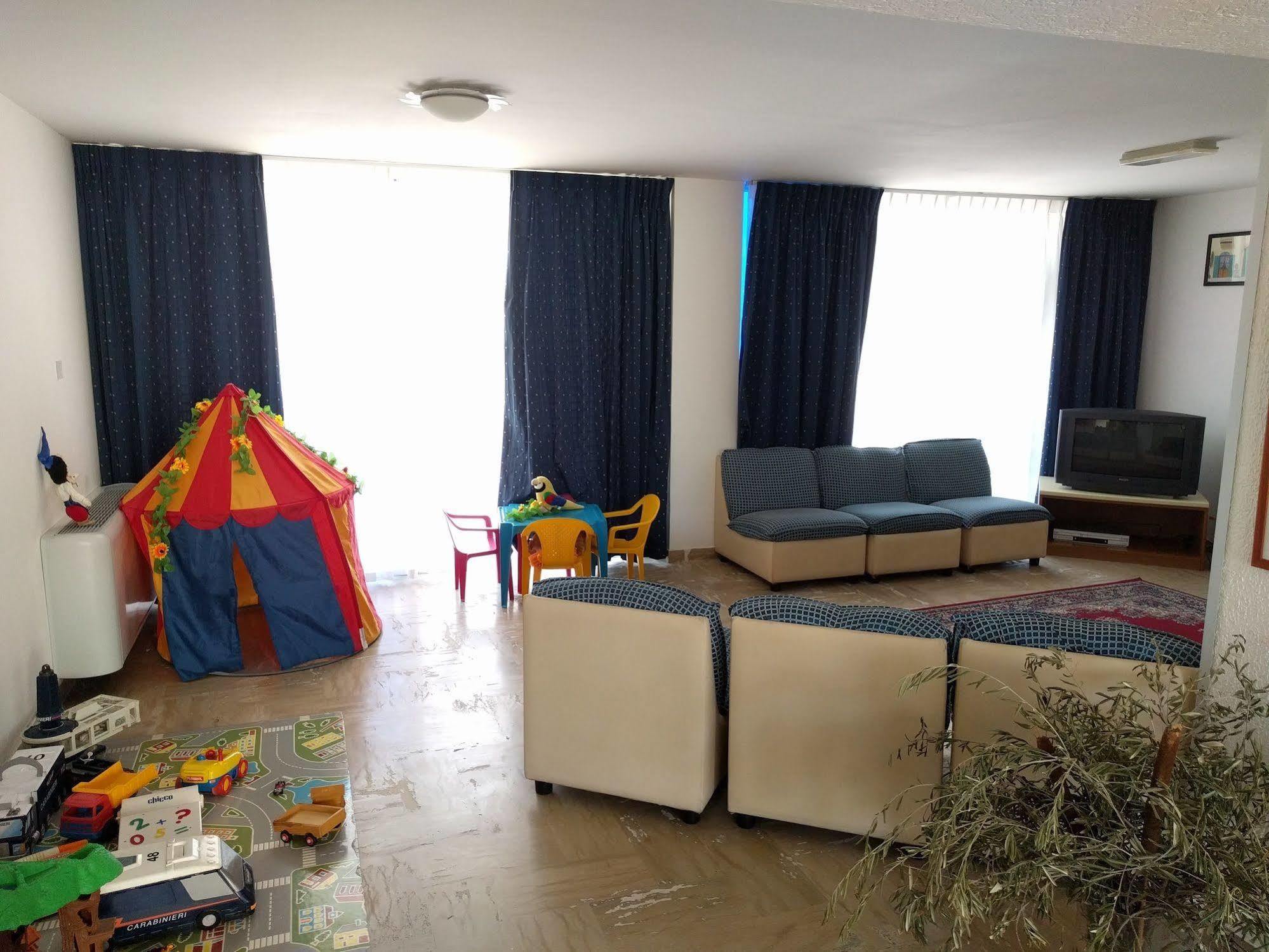 Hotel Arabesco ريميني المظهر الخارجي الصورة